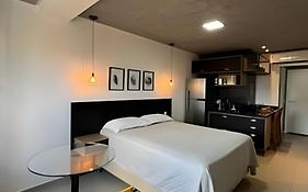 Studio Estilo Industrial - Tamanho Maior - BARRETO -
